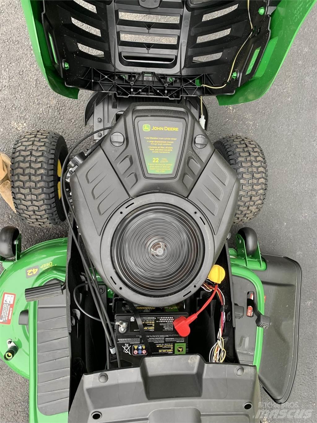 John Deere S220 Tractores corta-césped