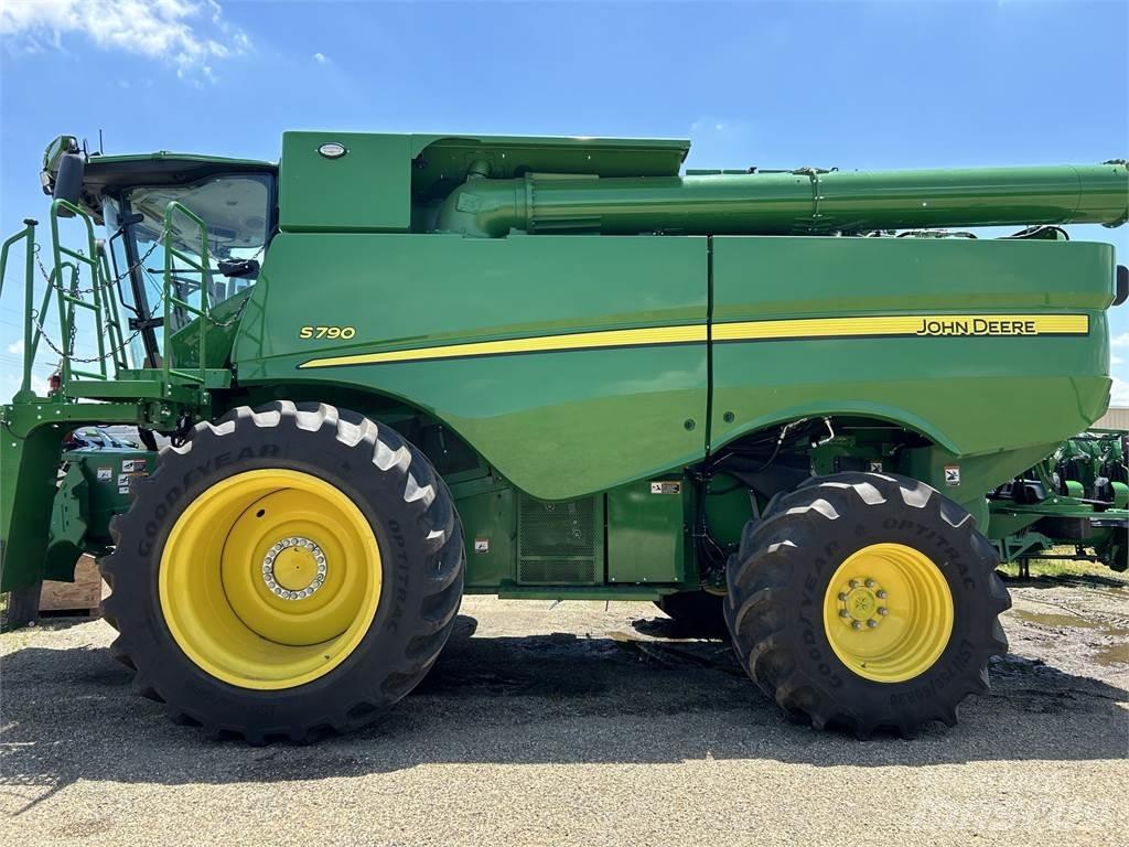 John Deere S790 Cosechadoras combinadas