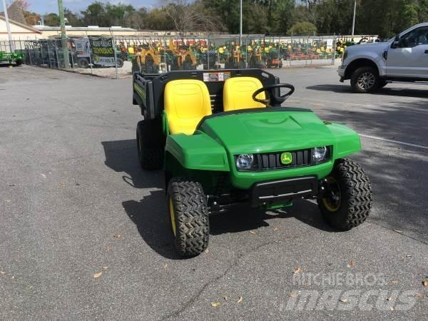 John Deere TX Maquinaria para servicios públicos