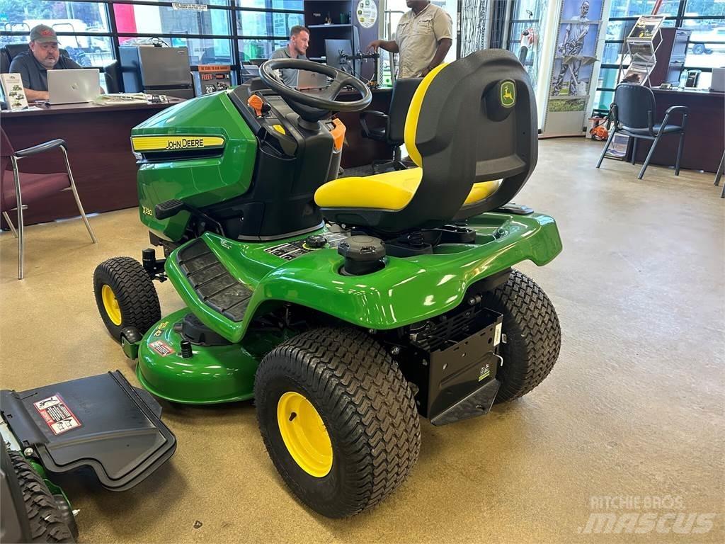 John Deere X330 Tractores compactos