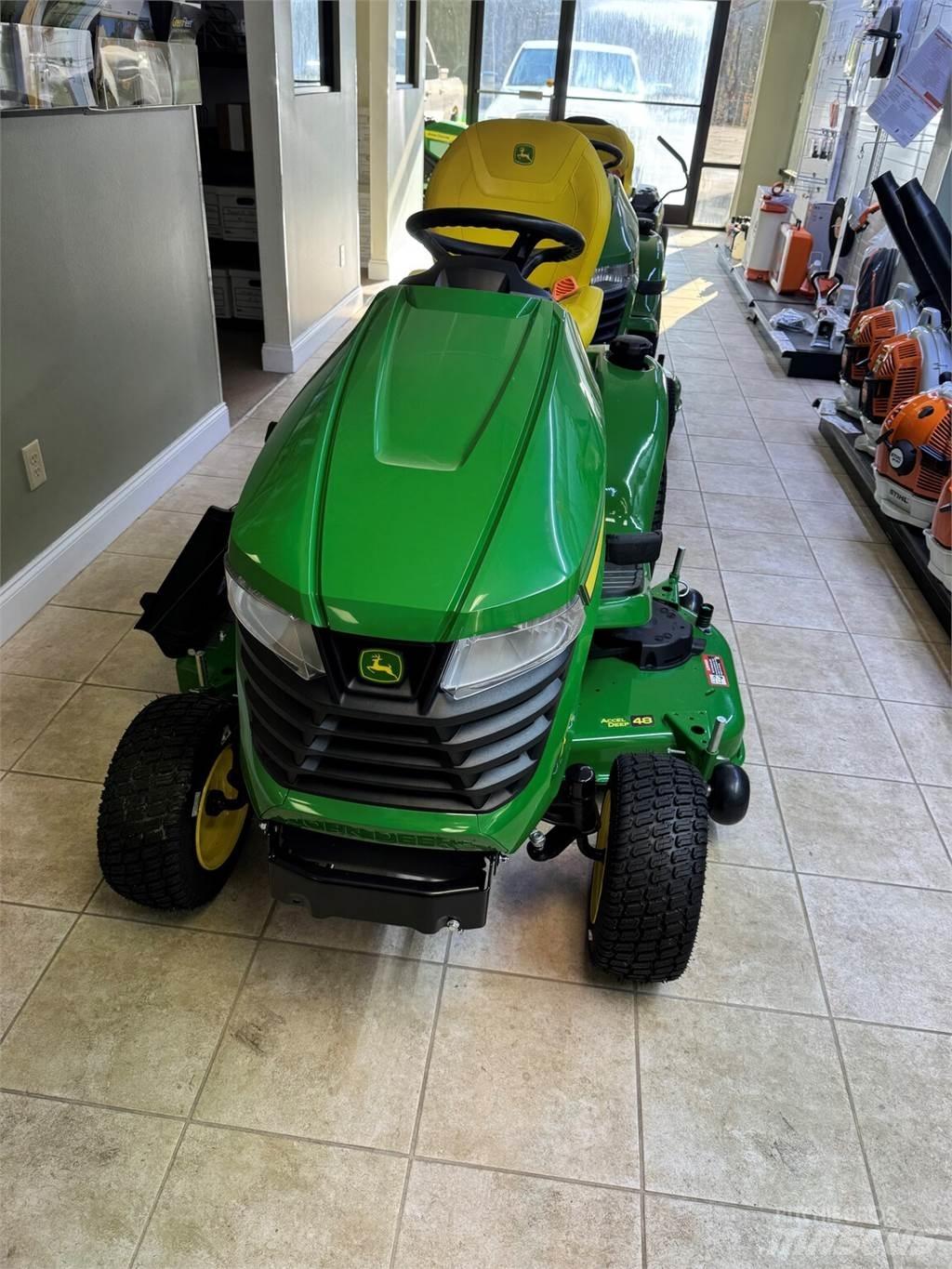 John Deere X380 Tractores compactos