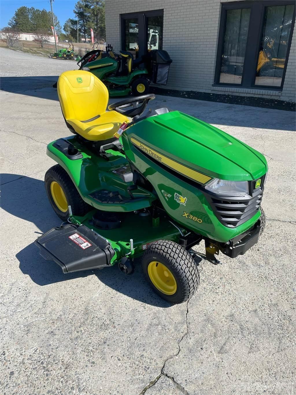 John Deere X380 Tractores compactos