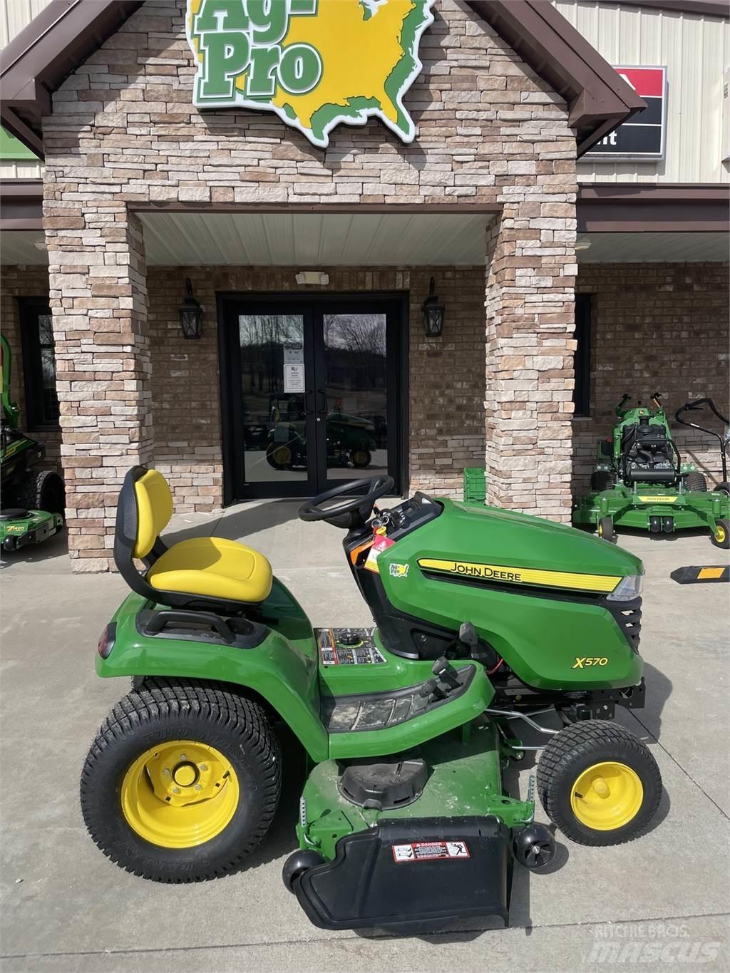 John Deere X570 Tractores compactos