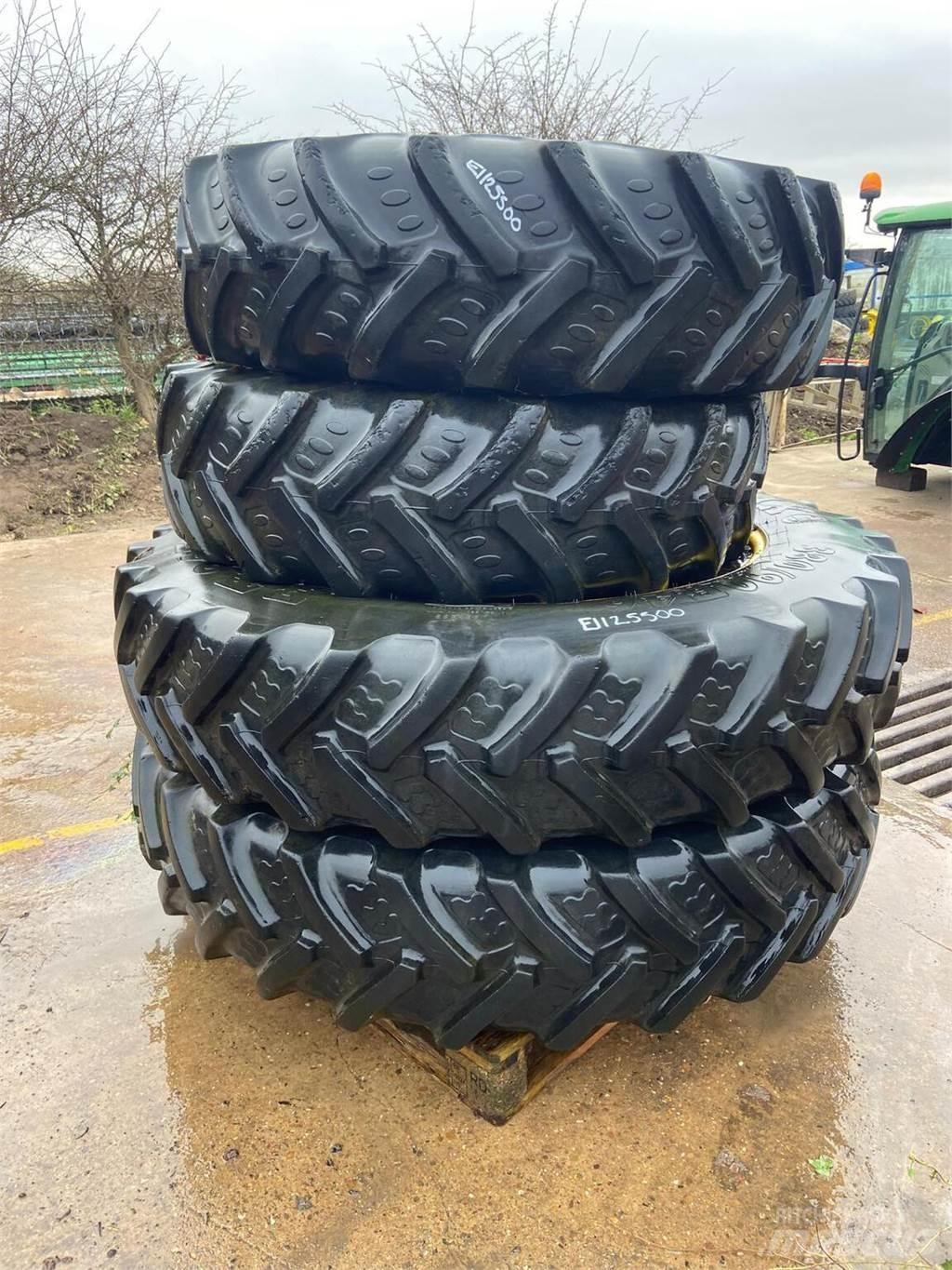  Row Crop Wheels Neumáticos, ruedas y llantas