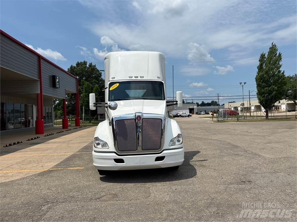 Kenworth T680 Cabezas tractoras