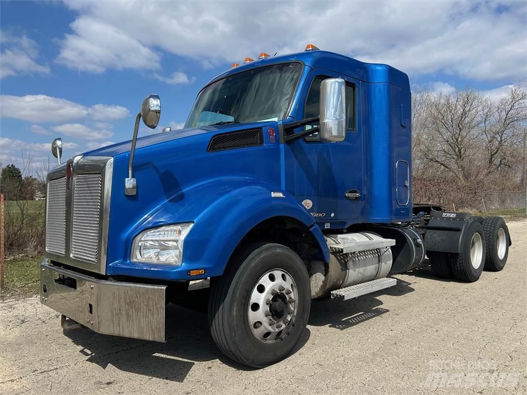 Kenworth T880 Cabezas tractoras