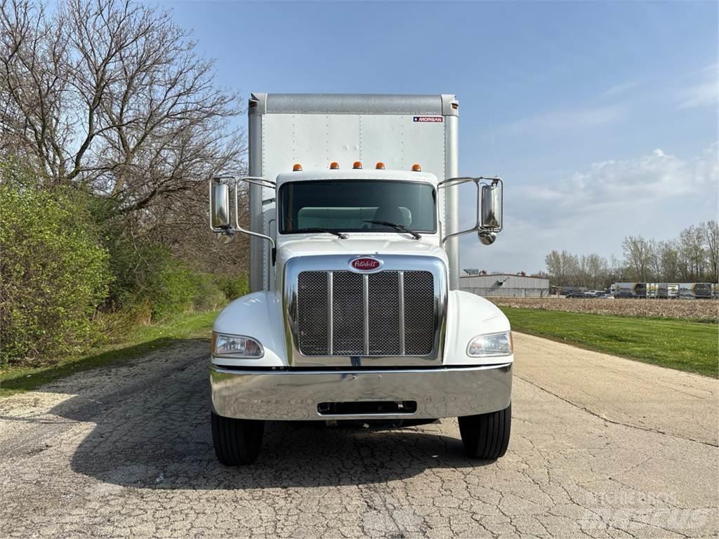 Peterbilt 337 Camiones caja cerrada