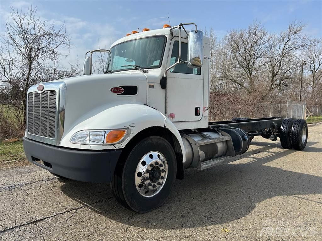 Peterbilt 337 Camiones chasis
