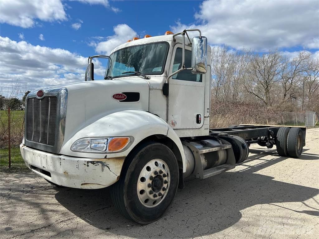 Peterbilt 337 Camiones chasis
