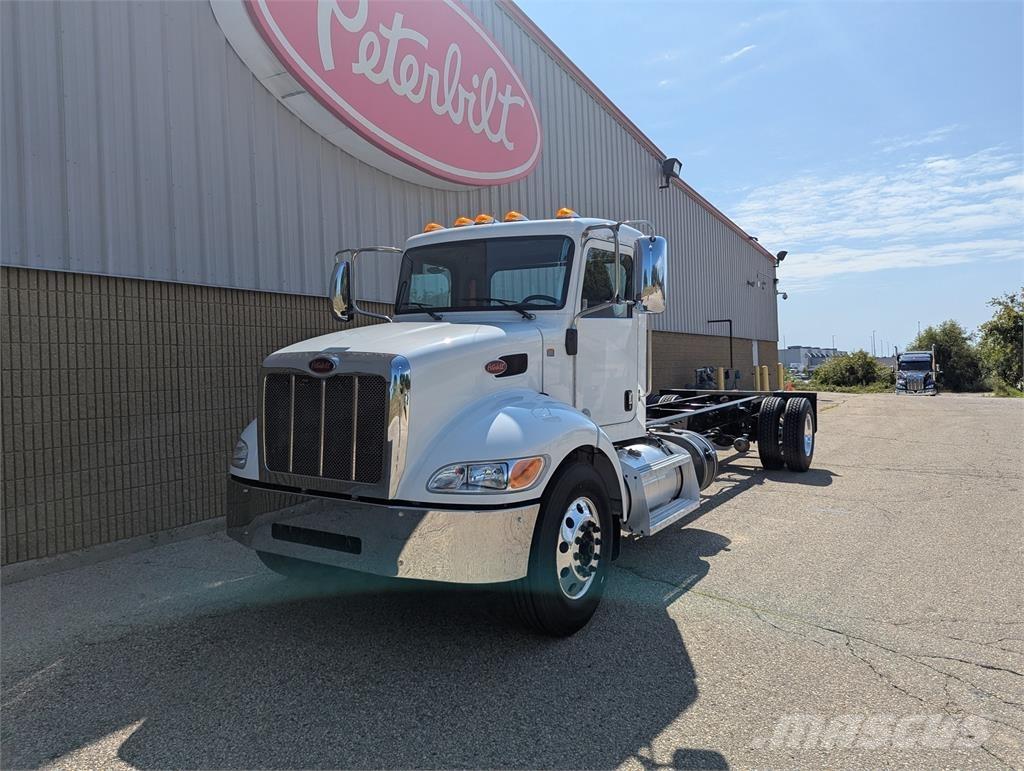 Peterbilt 337 Otros camiones