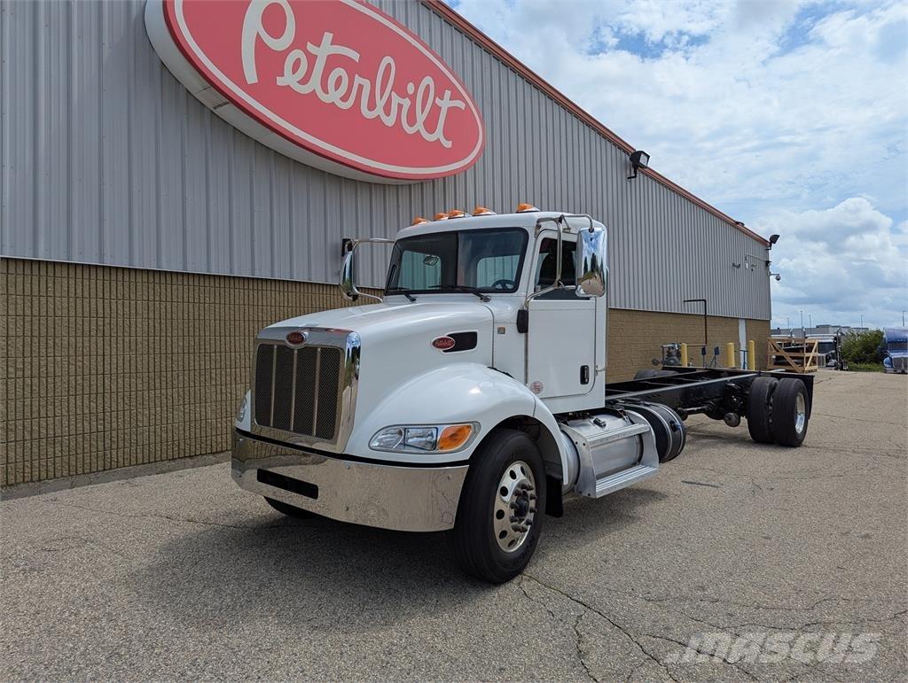 Peterbilt 337 Otros camiones