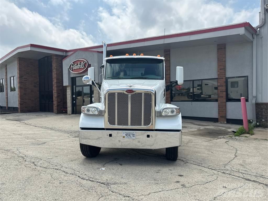Peterbilt 567 Cabezas tractoras