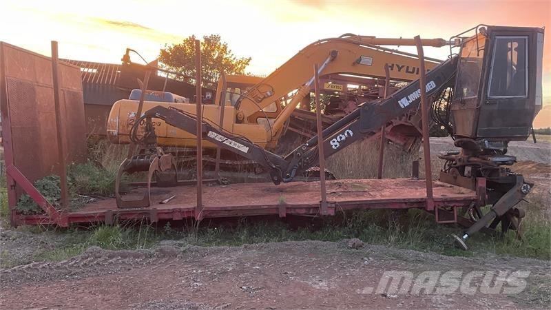  - - - Remolques forestales