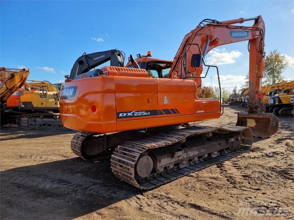Doosan DX 225LC-3 Excavadoras de cadenas
