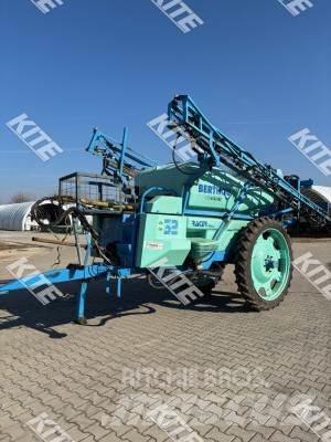 Berthoud Racer 3200/18 Pulverizadores arrastrados