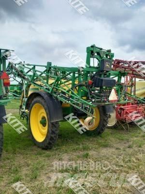 John Deere 732 Pulverizadores arrastrados