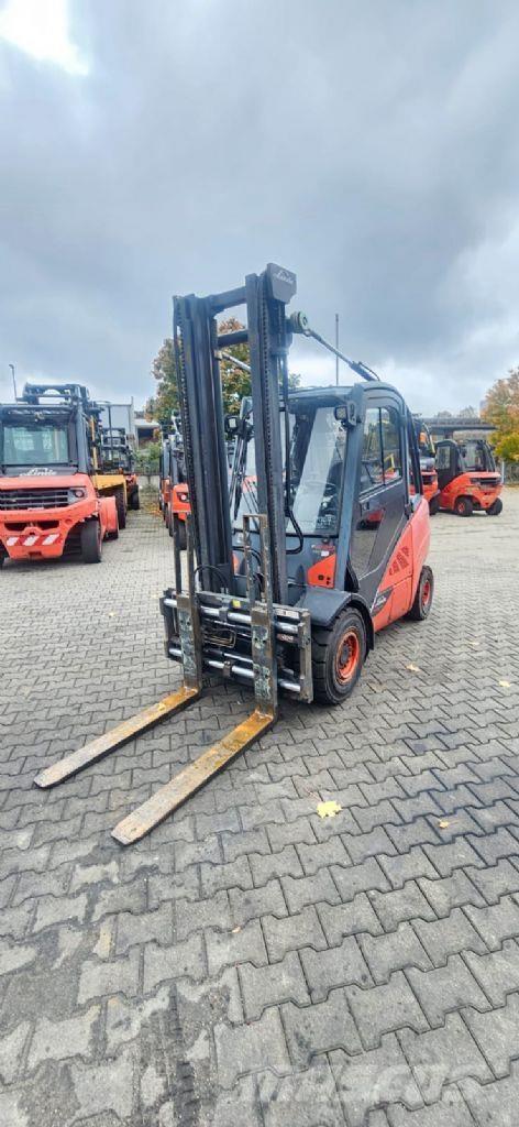 Linde H 30 D-02 Carretillas diesel