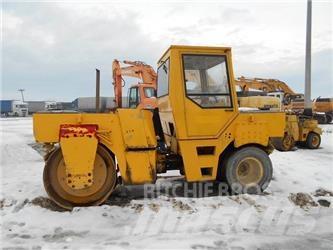Bomag BW-161AC Rodillos de doble tambor