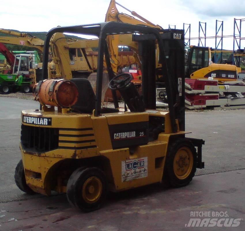 CAT GP25-2 Carretillas LPG