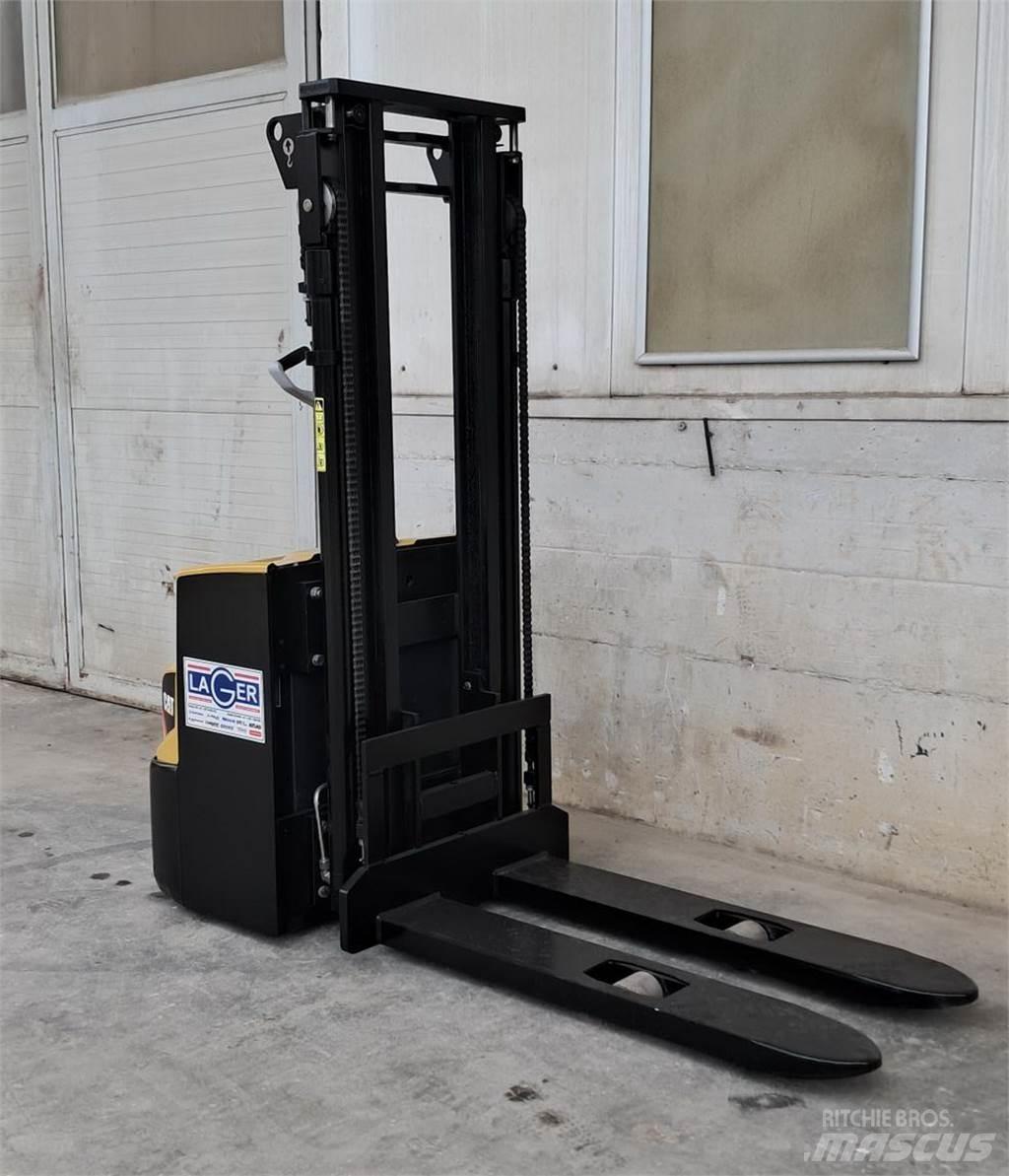 CAT NSP12N2 Transpaletas Electricas
