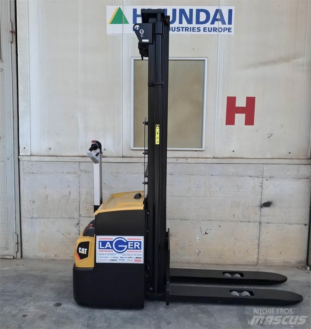 CAT NSP16N2 Transpaletas Electricas