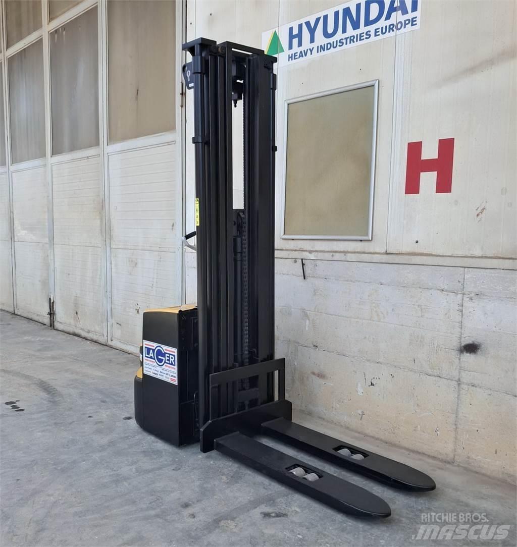 CAT NSP16N2 Transpaletas Electricas