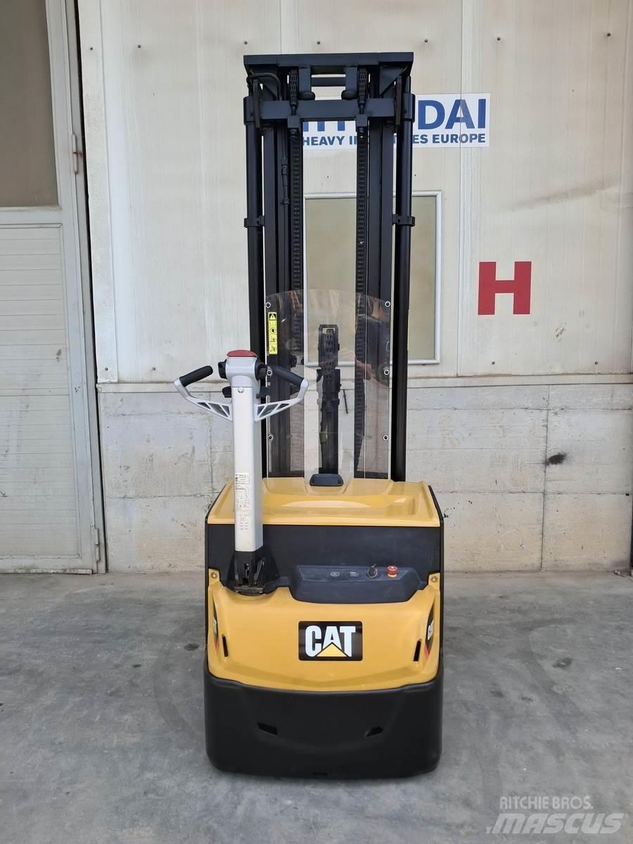 CAT NSP16N2 Transpaletas Electricas
