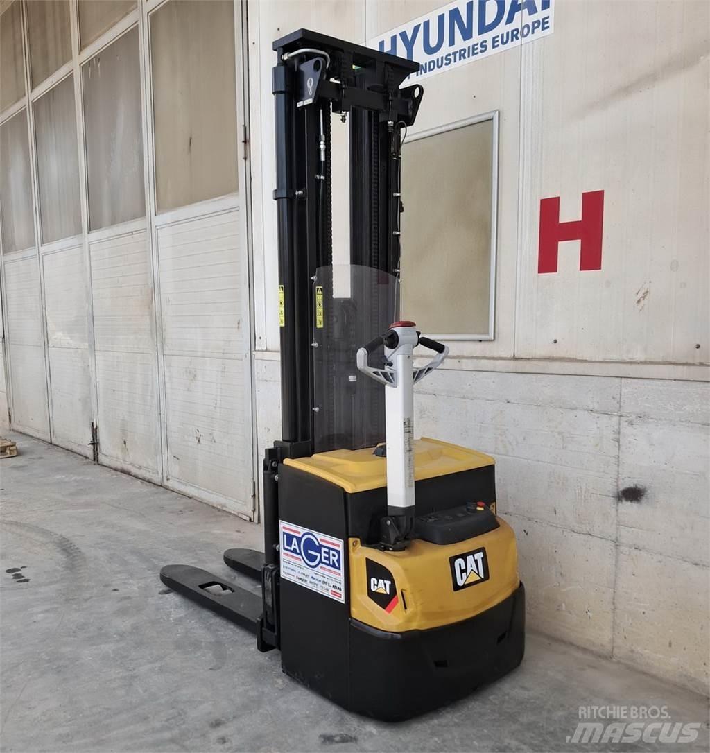 CAT NSP16N2 Transpaletas Electricas
