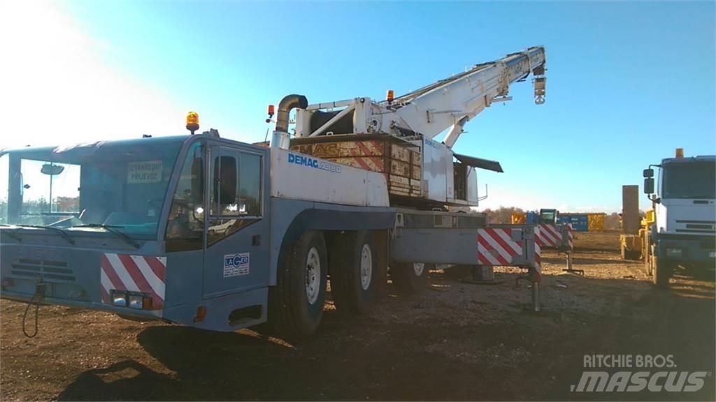 Demag AC 180 Grúas autopropulsadas