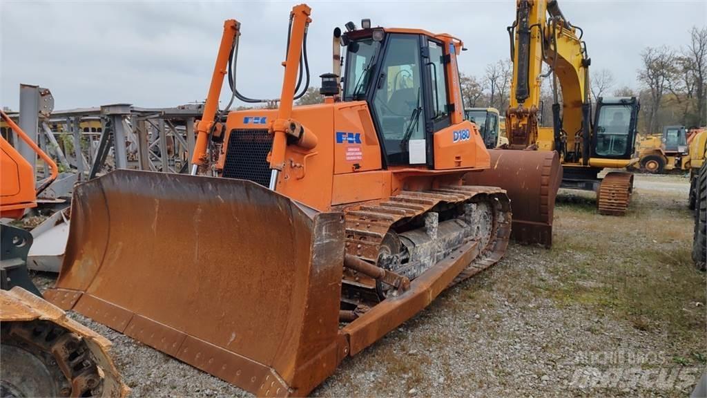 Fiat-Kobelco D180 Buldozer sobre oruga