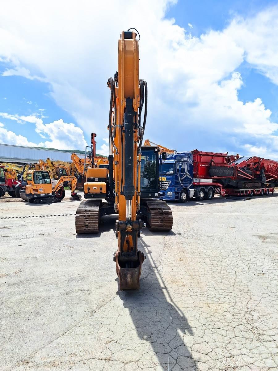Hyundai HX220L Excavadoras de cadenas