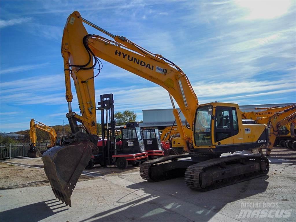 Hyundai R250LC-7 Excavadoras de cadenas