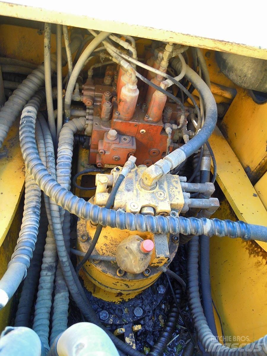 Hyundai R250NLC-7 Excavadoras de cadenas