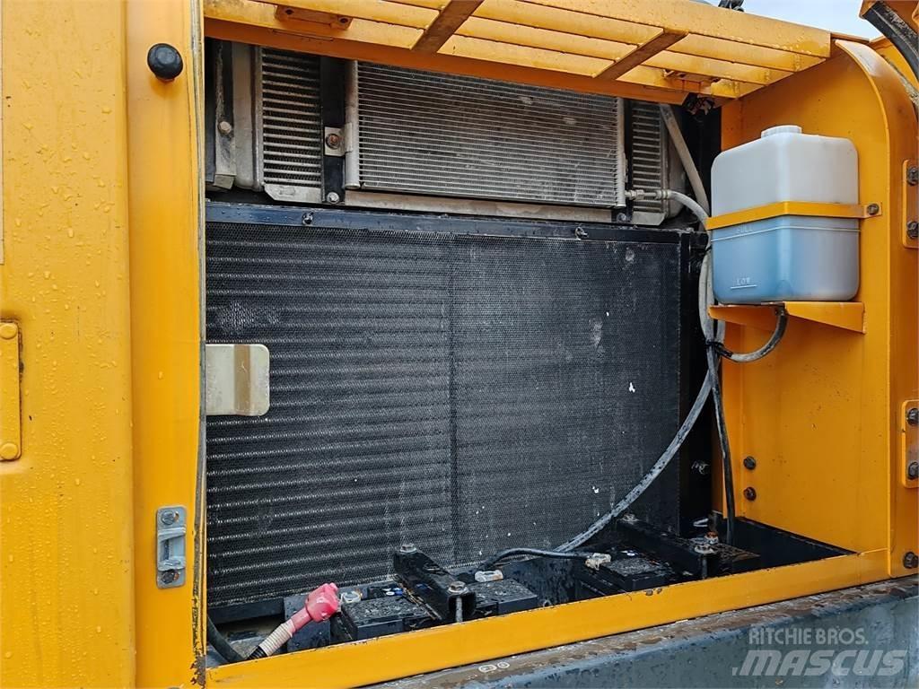 Hyundai R250NLC-7A Excavadoras de cadenas