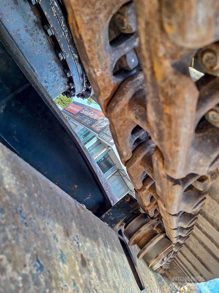 Hyundai R260LC-9A Excavadoras de cadenas