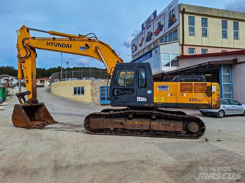 Hyundai R320NLC-7A Excavadoras de cadenas