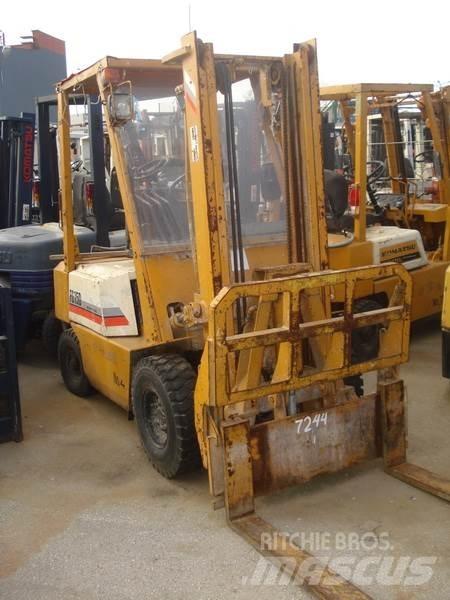 Komatsu FG15D-14 Otras carretillas elevadoras