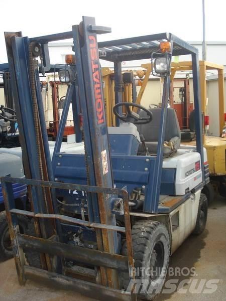 Komatsu FG15L-15 Otras carretillas elevadoras