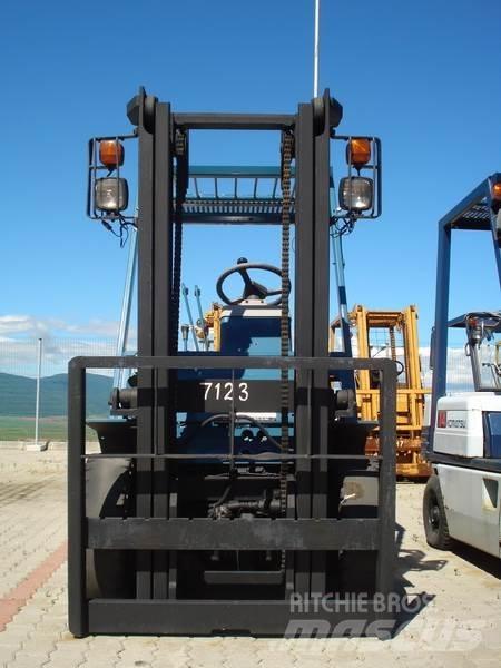 Komatsu FG20-11 Otras carretillas elevadoras