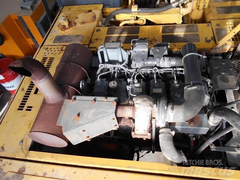 Komatsu PC450LC-7K Excavadoras de cadenas