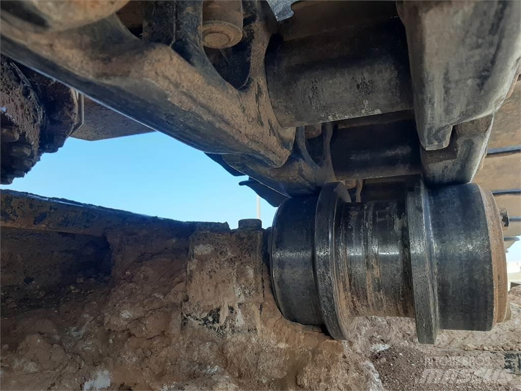 Komatsu PC450LC-7K Excavadoras de cadenas