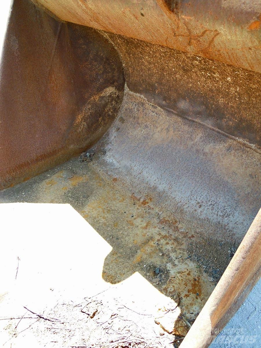  KORPA / BUCKET 1300mm 1,1m3 Construcción - Otros