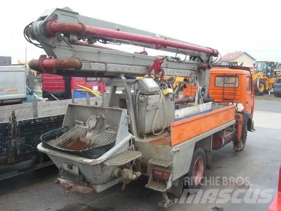 Mercedes-Benz 1113 Camión hormigonera