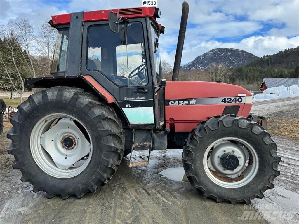 CASE IH 4240 XL Tractores