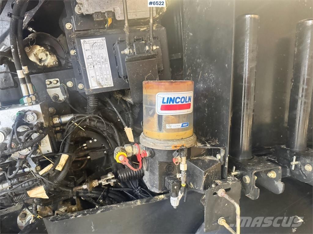 CASE RB545 Otros equipos para cosecha