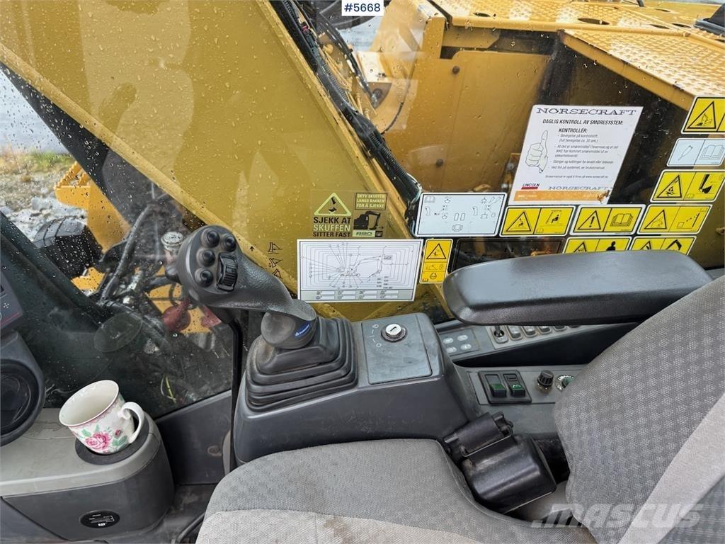 CAT 311F LRR Excavadoras de cadenas