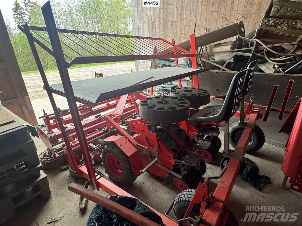 Checchi & Magli B24 Sembradoras