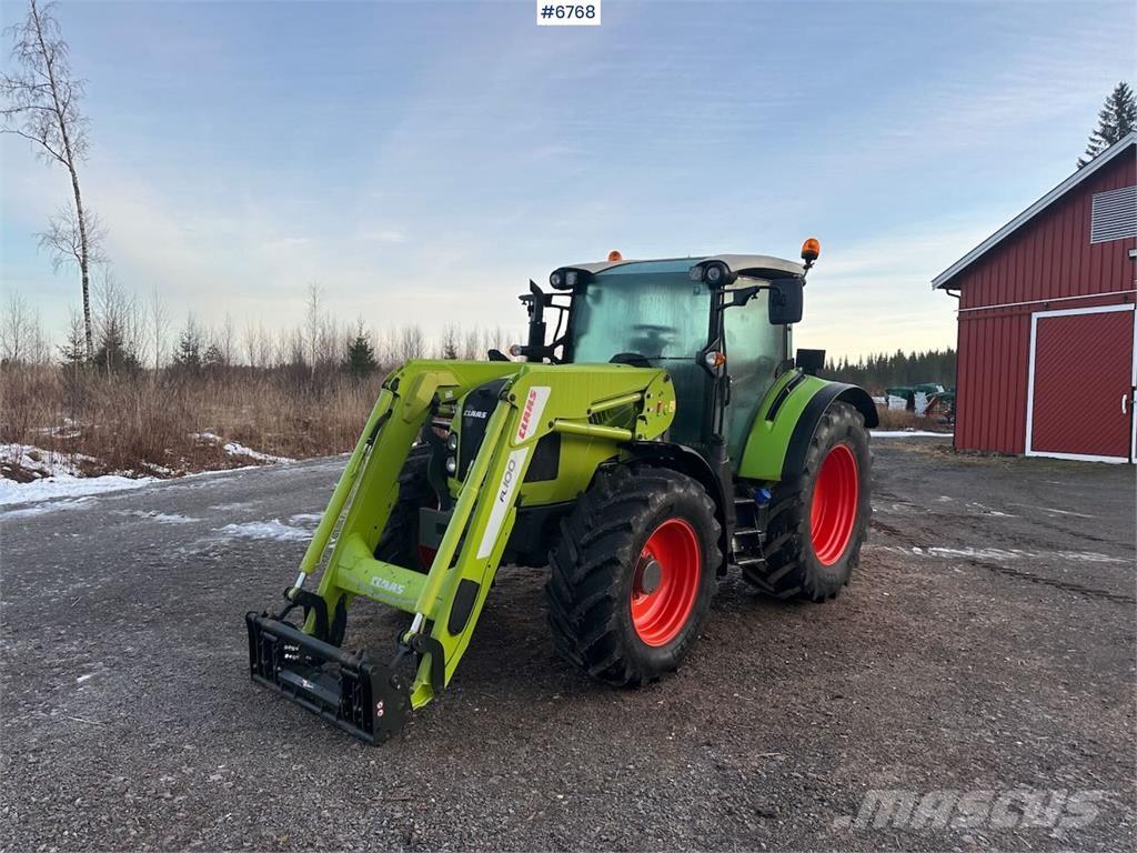 CLAAS Arion 440 Tractores