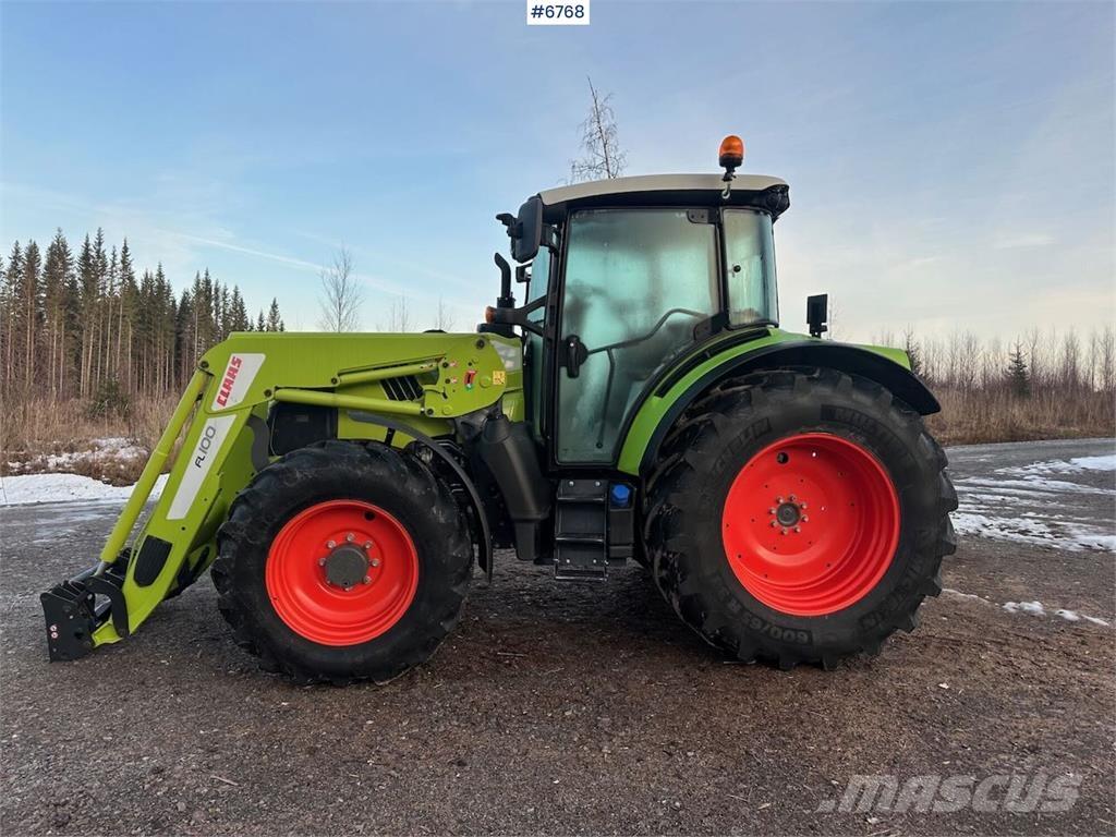 CLAAS Arion 440 Tractores