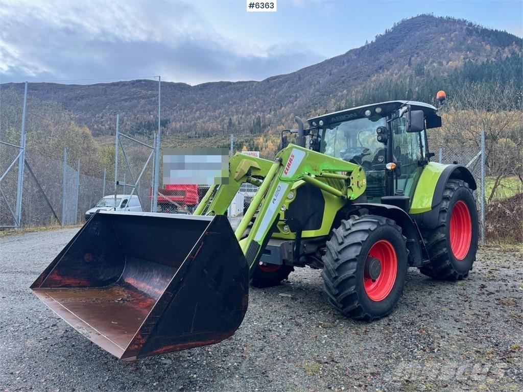 CLAAS Arion 550 Tractores